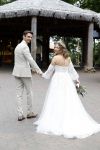 Arnhem 27 mei 2024
Trouwen Robbert de Nijs en zijn vrouw Sharon in Burgers Zoo. Zijn vader Rob de Nijs en moeder Belinda Meuldijk waren de getuigen .