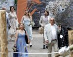 Arnhem 27 mei 2024
Trouwen Robbert de Nijs en zijn vrouw Sharon in Burgers Zoo. Zijn vader Rob de Nijs en moeder Belinda Meuldijk waren de getuigen .