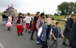 Lelystad 13 juni 2024
Rob kamphues en Jan Jaap v Roon organiseren met stichting groot hart een event , het grote race circus komt eraan, op de kartbaan in Lelystad .  Patrick Stoof is de presentator en ook Jack Plooij draagt zijn steentje bij.