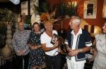 Noordwijk 25 juni 2024
Boek presentatie Timon Moll geschreven door Jan Dijkgraaf over de Familie Meiland . De presentatie was in de winkel van Montana Meiland en ook Martien Meiland en Erica Meiland waren aanwezig.