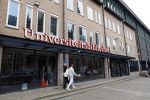 Groningen 1 juni 2024
Prinses Amalia zou vanaf volgend schooljaar aan de universiteit van Groningen gaan studeren . Ze is meerdere keren gezien bij VV dagen bij studentenvereiniging Vindicat . Universiteits bibliotheek Groningen