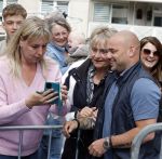 Zeewolde 29 mei 2024
Wesley Sneijder en Wesley Bronkhorst  bij muziekfeest op het plein