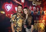 Amsterdam 1 juni 2025
Rene Froger krijgt na de laatste toppers in concert een koninklijke onderscheiding in de Johan Cruyff arena . Danny Froger met vriendin