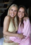 Naarden 18 juni 2025
Presentatie tijdschrift Vivian Reijs ( Hormonen ) bij het Arsenaal . Day Ewbank en Jada Borsato