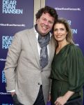 Amsterdam 16 juni 2025
Premiere Dear Evan Hansen in het deLaMar theater . Dominic Seldis met vrouw