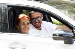 Amsterdam 19 juni 2025
Donny Roelvink samen met zijn moeder Lucienne  in de auto
