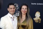 Amsterdam 2 juni 2025
Uitreiking Buma prijzen in de schouwburg van Amsterdam. Douwe Bob kwam met zijn vrouw