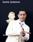 Amsterdam 2 juni 2025
Uitreiking Buma prijzen in de schouwburg van Amsterdam. Douwe Bob kwam met zijn vrouw