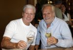 Amsterdam 11 juni 2025
Presentatie cd Wesly Bronkhorst bij grandcafe de Heinekenhoek. Dries Roelvink met manager Frank Wisse