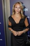 Amsterdam 16 juni 2025
Premiere Dear Evan Hansen in het deLaMar theater . Emma Kok kwam met haar moeder