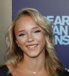 Amsterdam 16 juni 2025
Premiere Dear Evan Hansen in het deLaMar theater . Emma Kok kwam met haar moeder