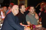 Amsterdam 1 juni 2025
Rene Froger krijgt na de laatste toppers in concert een koninklijke onderscheiding in de Johan Cruyff arena . Ook de andere toopers Jan Smit Gerard Joling en Jeroen v d Boom waren natuurlijk aanwezig.