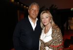 Amsterdam 1 juni 2025
Rene Froger krijgt na de laatste toppers in concert een koninklijke onderscheiding in de Johan Cruyff arena . Henk ten Cate met vrouw