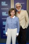Amsterdam 16 juni 2025
Premiere Dear Evan Hansen in het deLaMar theater . Henriette Tol met partner Rob Snoek