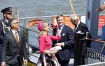 Lopik en Vianen 13 mei 2025
Streekbezoek Koning Willem Alexander en koningin Maxima . Sjors Frohlich is de brugemeester .