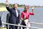 Lopik en Vianen 13 mei 2025
Streekbezoek Koning Willem Alexander en koningin Maxima . Sjors Frohlich is de brugemeester .