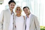 Almere 20 juni 2025
Natascha Froger en Matthijs Timmermans trouwen in aanwezigheid van oa Rene Froger Natasja Froger Maxim Froger Didier Froger en Danny Froger ( met partners) in het gemeente huis van Almere > Ook hun twee dochters Charlie en Kaycee  waren natuurlijk  aanwezig .