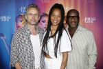 Amsterdam 19 juni 2025
Premiere a drags life bij pathe de munt . Aanwezige hoofdrolspelers zijn Miss Envy Peru en Janey Jacke . Patrick Martens Carolina Dijkhuizen en Jerrel Houtsnee