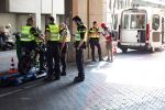 Amsterdam 19 juni 2025
Politie controleert een fatbike in centrum amsterdam.