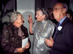 Prinses Juliana samen met haar man Prins Bernhard en Cecile Dreesman

24 oktober 1992

PETER SMULDERS BV