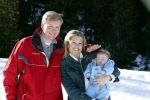 Lech 17 maart 2004
Prinses Maxima, Prins Willem Alexander en  Prinses Amalia   in Lech.  
Peter Smulders bv