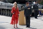Amersfoort 18 juni 2023
Koning Willem Alexander en Prinses Amalia aanwezig bij de nieuwe standaard die overhandigt zal worden aan het Regiment Huzaren Prinses Catharina-Amalia op de Prins Bernhardkazerne. Het is de eerste keer nadat Prinses Amalia haar arm gebroken heeft na val van het paard .
