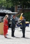 Amersfoort 18 juni 2023
Koning Willem Alexander en Prinses Amalia aanwezig bij de nieuwe standaard die overhandigt zal worden aan het Regiment Huzaren Prinses Catharina-Amalia op de Prins Bernhardkazerne. Het is de eerste keer nadat Prinses Amalia haar arm gebroken heeft na val van het paard .