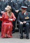 Amersfoort 18 juni 2023
Koning Willem Alexander en Prinses Amalia aanwezig bij de nieuwe standaard die overhandigt zal worden aan het Regiment Huzaren Prinses Catharina-Amalia op de Prins Bernhardkazerne. Het is de eerste keer nadat Prinses Amalia haar arm gebroken heeft na val van het paard .