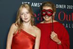 Amsterdam 14 juni 2025
Amsterdam diner in het afas live . Prinses Mabel kwam met haar dochter Gravin Zaria