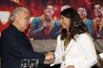 Amsterdam 1 juni 2025
Rene Froger krijgt na de laatste toppers in concert een koninklijke onderscheiding in de Johan Cruyff arena . De hele familike van Rene en Natasja is aanwezig . Natacha Danny Froger ( met vrouw) Didier Froger(met vriendin) en Maxim Froger (met vriendin) Ook Gerard Joling Jeroen v d Boom en Jan Smit waren natuurlijk aanwezig. Rene Froger krijgt koninklijke onderscheiding van burgemeester Barbara de Reijke  (Blaricum ) opgespeld. OOk de commisaris v de koningin Arthur v Dijk was aanwezig