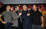 Amsterdam 1 juni 2025
Rene Froger krijgt na de laatste toppers in concert een koninklijke onderscheiding in de Johan Cruyff arena . De hele familike van Rene en Natasja is aanwezig . Natacha Danny Froger ( met vrouw) Didier Froger(met vriendin) en Maxim Froger (met vriendin) Ook Gerard Joling Jeroen v d Boom en Jan Smit waren natuurlijk aanwezig.