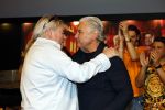 Amsterdam 1 juni 2025
Rene Froger krijgt na de laatste toppers in concert een koninklijke onderscheiding in de Johan Cruyff arena . De hele familike van Rene en Natasja is aanwezig . Natacha Danny Froger ( met vrouw) Didier Froger(met vriendin) en Maxim Froger (met vriendin) Ook Gerard Joling Jeroen v d Boom en Jan Smit waren natuurlijk aanwezig. Rene Froger en Benno de Leeuw