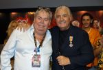 Amsterdam 1 juni 2025
Rene Froger krijgt na de laatste toppers in concert een koninklijke onderscheiding in de Johan Cruyff arena . De hele familike van Rene en Natasja is aanwezig . Natacha Danny Froger ( met vrouw) Didier Froger(met vriendin) en Maxim Froger (met vriendin) Ook Gerard Joling Jeroen v d Boom en Jan Smit waren natuurlijk aanwezig. Rene Froger en Benno de Leeuw