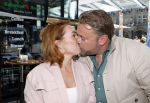 Amsterdam 11 juni 2025
Presentatie cd Wesly Bronkhorst bij grandcafe de Heinekenhoek.Wesly Bronkhorst met zijn vrouw Raquel