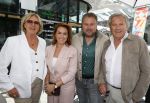 Amsterdam 11 juni 2025
Presentatie cd Wesly Bronkhorst bij grandcafe de Heinekenhoek. Wesly Bronkhorst met vrouw en ouders
