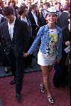Amsterdam, 22 juni 1999
Premiere film NOTTING HILL
In Tuschinski theater
Cindy Pielstroom met vriend ten voeten uit