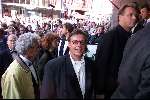 Amsterdam, 22 juni 1999
Premiere film NOTTING HILL
In Tuschinski theater
Hans v d Togt met zijn waarschijnlijke vriend rechtsboven