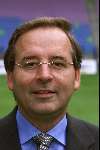 Arnhem 06 Juli 1999
Ploeg-voorstelling Vitesse seizoen 1999/2000
Karel Aalbers (voorzitter)