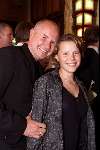 Amsterdam, 22 juni 1999
Premiere film NOTTING HILL
In Tuschinski theater
Man van Rene Soutendijk met hun dochter