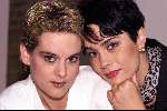 Tubbergen 20 juni 1999
Sheila Timmerman (blond) en Sandra Timmerman (donker)