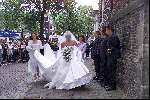 Amsterdam, 8 juli 2000
Trouwen Patrick kluivert met zijn Angela Kluivert