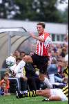 Valkenswaard 21 juli 2000
de Valk - PSV ter voorbereiding van seizoen 2000/2001
Arnold Bruggink   mooie aktie