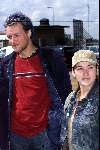 Amsterdam 10 juli 2000
Uitreiking CD van Katja schuurman bij Bunjy jumping Amsterdam.
Birgit Schuurman met haar vriend