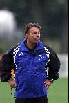 Amsterdam 5 juli 2000
Eerste training van AJAX seizoen 2000/2001 met een geheel nieuwe outfit van kledingsponsor ADIDAS
Co Adriaans