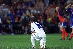 Rotterdam, 2 juli 2000   Euro 2000
Frankrijk-Italie, eindstand na verlenging 2-1
Alessandro DEL PIERO na het verlies