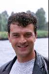 Amsterdam 25 juli 2000

SBS 6 winterprogrammering 2000
de Vries uit de Vlaamse Pot

Peter Smulders bv