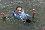 Kaagdorp 18 juli 2001
Daphne Bunskoek krijgen waterski-les.