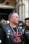 Amsterdam 16 juli 2001
Crematie van Herman Brood.
de dienst was in Pardiso
Hells Angel Lange Willem




Peter Smulders bv