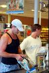 Aalsmeer 13 juli 2002
Gerard Joling met Dave