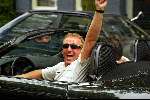 Amsterdam 17 juli 2002
Gordon in Porsche Cabrio